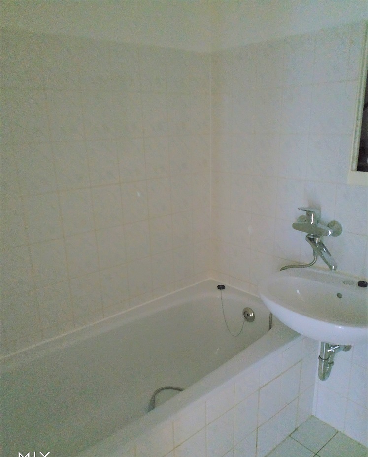 Feistkornstraße 25 4 Bad